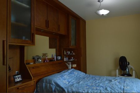 Casa de condomínio à venda com 367m², 4 quartos e 6 vagasSuíte