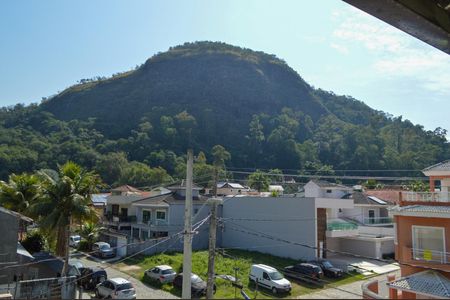 Casa de condomínio à venda com 367m², 4 quartos e 6 vagasVista do Quarto 3