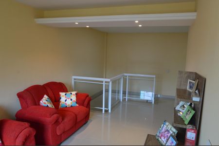 Casa de condomínio à venda com 367m², 4 quartos e 6 vagasSala 2