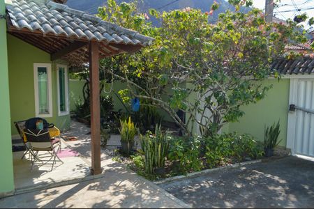 Casa de condomínio à venda com 367m², 4 quartos e 6 vagasJardim