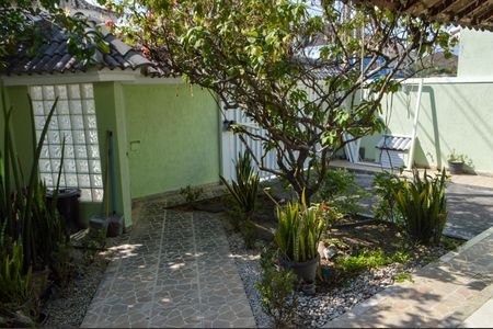 Casa de condomínio à venda com 367m², 4 quartos e 6 vagasJardim