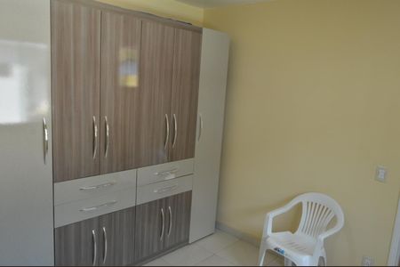 Casa de condomínio à venda com 367m², 4 quartos e 6 vagasQuarto 2