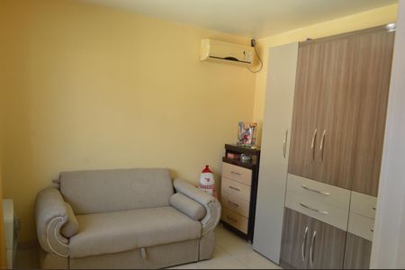 Casa de condomínio à venda com 367m², 4 quartos e 6 vagasQuarto 2