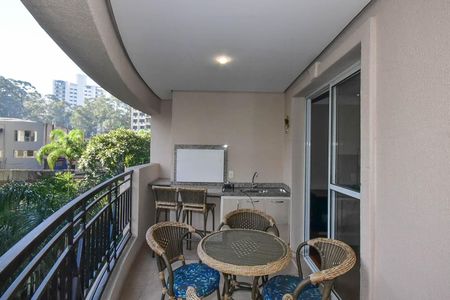 Apartamento à venda com 97m², 3 quartos e 2 vagasVaranda