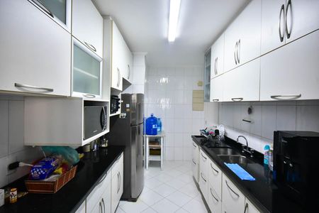Apartamento à venda com 97m², 3 quartos e 2 vagasCozinha