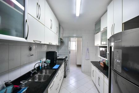 Apartamento à venda com 97m², 3 quartos e 2 vagasCozinha