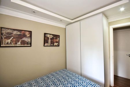 Apartamento à venda com 97m², 3 quartos e 2 vagasQuarto 2