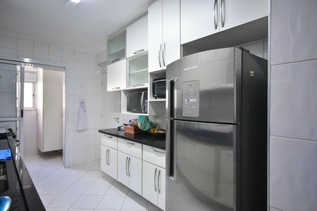 Apartamento à venda com 97m², 3 quartos e 2 vagasCozinha