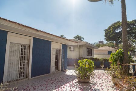 Casa para alugar com 730m², 5 quartos e 6 vagasVaranda dos Quartos 1 e 2