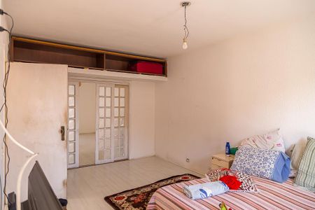 Casa para alugar com 730m², 5 quartos e 6 vagasSuíte 3