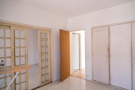 Casa para alugar com 730m², 5 quartos e 6 vagasQuarto 1