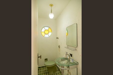 Casa para alugar com 730m², 5 quartos e 6 vagasLavabo da Sala