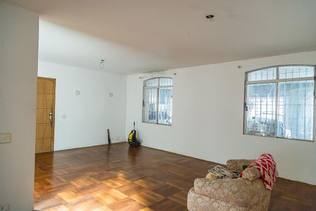 Casa para alugar com 730m², 5 quartos e 6 vagasSala