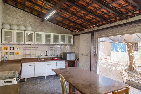 Casa para alugar com 730m², 5 quartos e 6 vagasEspaço Gourmet