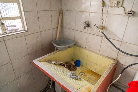 Casa para alugar com 730m², 5 quartos e 6 vagasÁrea de Serviço - Tanque