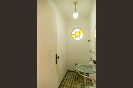 Casa para alugar com 730m², 5 quartos e 6 vagasLavabo da Sala