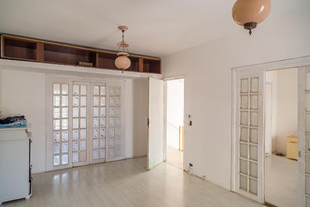 Casa para alugar com 730m², 5 quartos e 6 vagasQuarto 2