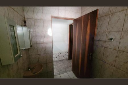 Casa à venda com 208m², 2 quartos e 4 vagas