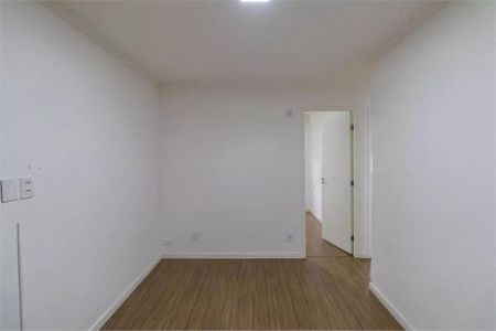 Apartamento à venda com 2 quartos, 48m² em Limoeiro, São Paulo