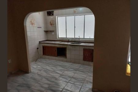 Casa à venda com 146m², 3 quartos e 2 vagas