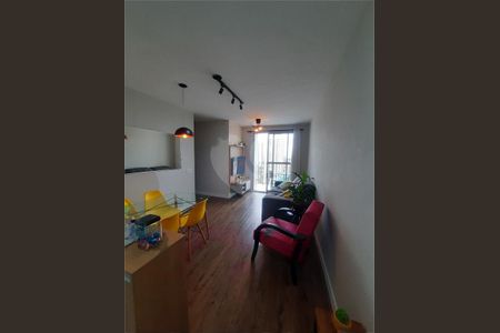 Apartamento à venda com 3 quartos, 61m² em Parque São Jorge, São Paulo