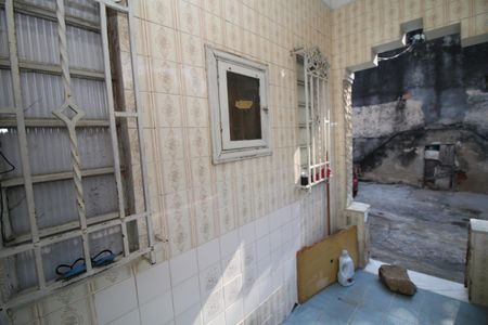 Casa à venda com 110m², 2 quartos e 2 vagasVaranda