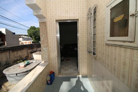 Casa à venda com 110m², 2 quartos e 2 vagasVaranda