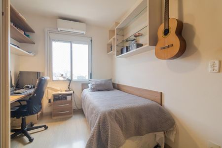 Apartamento à venda com 82m², 3 quartos e 2 vagasQuarto 1