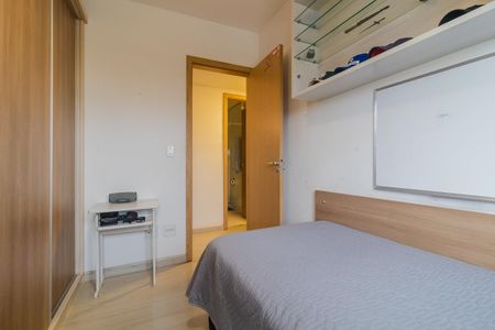 Apartamento à venda com 82m², 3 quartos e 2 vagasQuarto 2