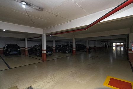 Apartamento para alugar com 560m², 4 quartos e 5 vagas Apartamento para alugar com 560m², 4 quartos e 5 vagasÁrea comum