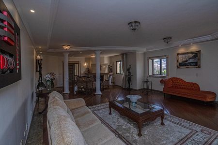 Apartamento para alugar com 560m², 4 quartos e 5 vagas Apartamento para alugar com 560m², 4 quartos e 5 vagasSala