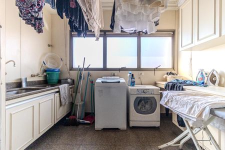 Apartamento à venda com 420m², 4 quartos e 5 vagasÁrea de Serviço