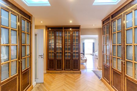 Apartamento à venda com 420m², 4 quartos e 5 vagasCloset da Suíte 4