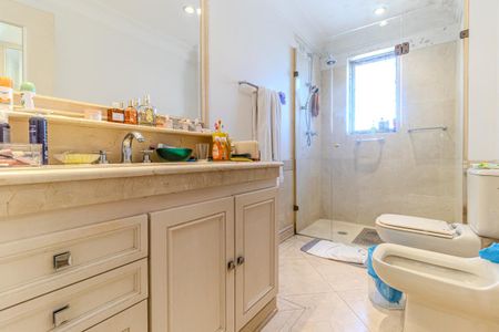 Apartamento à venda com 420m², 4 quartos e 5 vagasBanheiro da Suíte 3