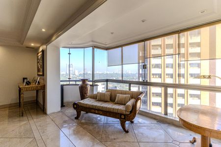 Apartamento à venda com 420m², 4 quartos e 5 vagasSala