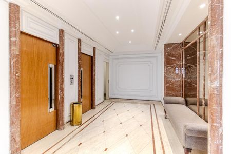 Apartamento à venda com 420m², 4 quartos e 5 vagasElevadores