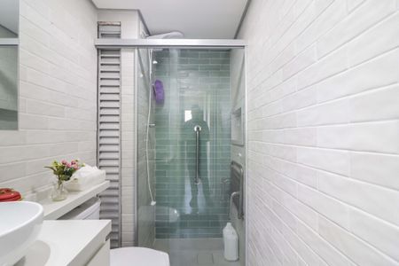 Apartamento para alugar com 55m², 2 quartos e 1 vaga Apartamento para alugar com 55m², 2 quartos e 1 vagaBanheiro