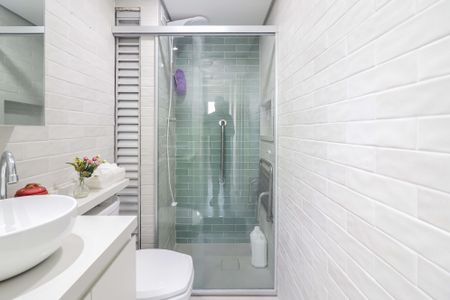 Apartamento para alugar com 55m², 2 quartos e 1 vaga Apartamento para alugar com 55m², 2 quartos e 1 vagaBanheiro