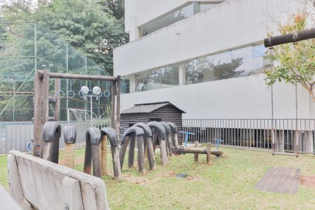 Apartamento para alugar com 55m², 2 quartos e 1 vaga Apartamento para alugar com 55m², 2 quartos e 1 vagaÁrea comum - Playground