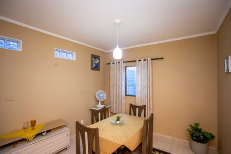 Casa à venda com 125m², 2 quartos e 2 vagasSala de Jantar