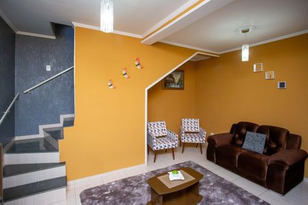 Casa à venda com 125m², 2 quartos e 2 vagasSala