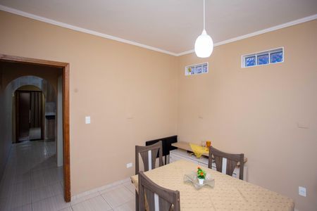 Casa à venda com 125m², 2 quartos e 2 vagasSala de Jantar