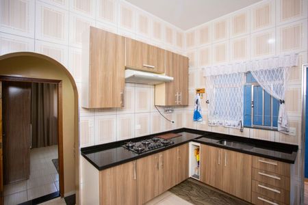 Casa à venda com 125m², 2 quartos e 2 vagasCozinha