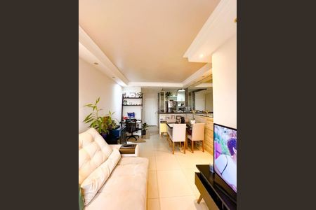 Apartamento à venda com 74m², 3 quartos e 1 vagaFoto 05