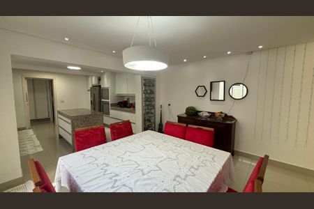 Casa à venda com 160m², 4 quartos e 3 vagasCopa