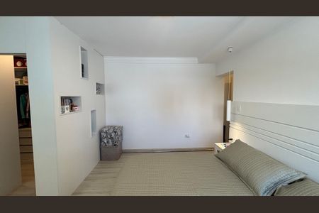 Casa à venda com 160m², 4 quartos e 3 vagasSuíte 1
