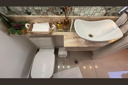 Casa à venda com 160m², 4 quartos e 3 vagasLavabo