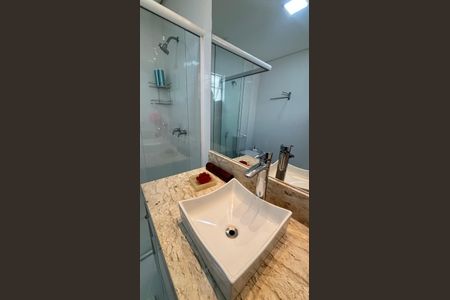 Casa à venda com 160m², 4 quartos e 3 vagasBanheiro da Suíte 4