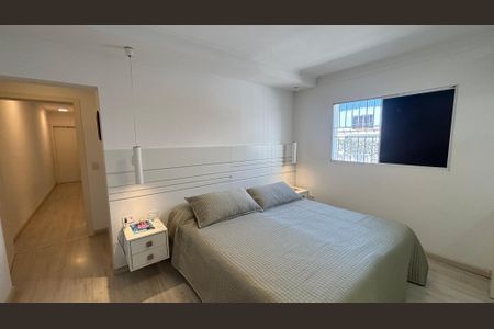 Casa à venda com 160m², 4 quartos e 3 vagasSuíte 1