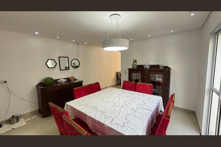 Casa à venda com 160m², 4 quartos e 3 vagasCopa